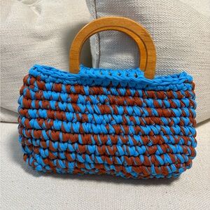 NEW Handcrafted Blue and Brown Woven Bag with Wood Handles.